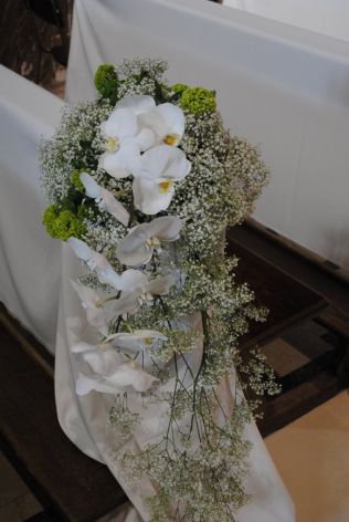  Flower arrangement with orchids, Church of Gignese