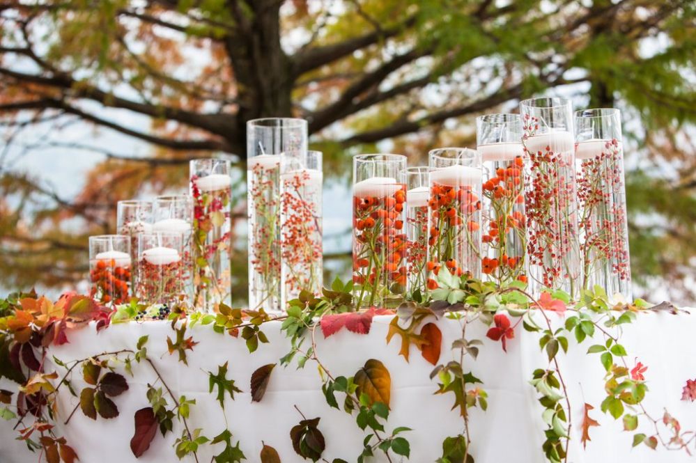 Flower arrangement for autumn wedding