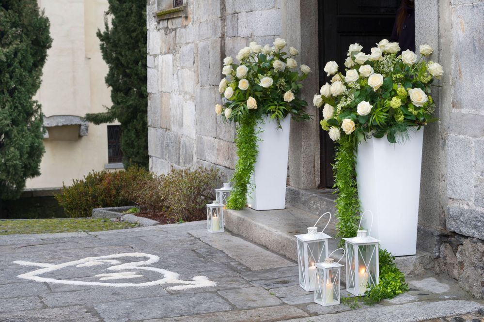 Lake Maggiore wedding: Floral arrangements created by Giuseppina Comoli