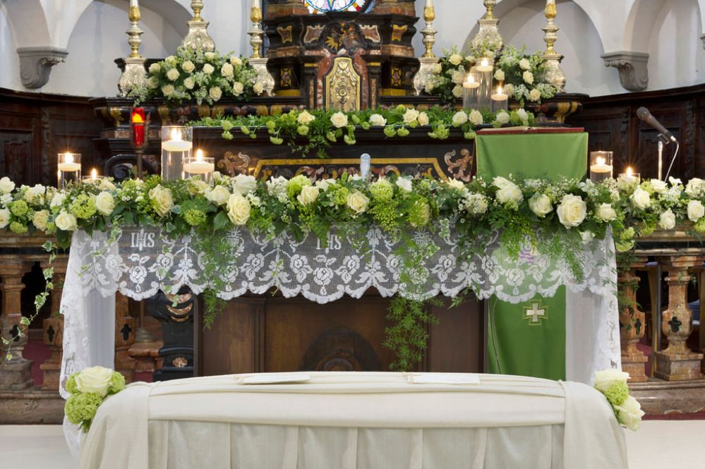 Allestimento di fiori, matrimonio in chiesa Lago Maggiore